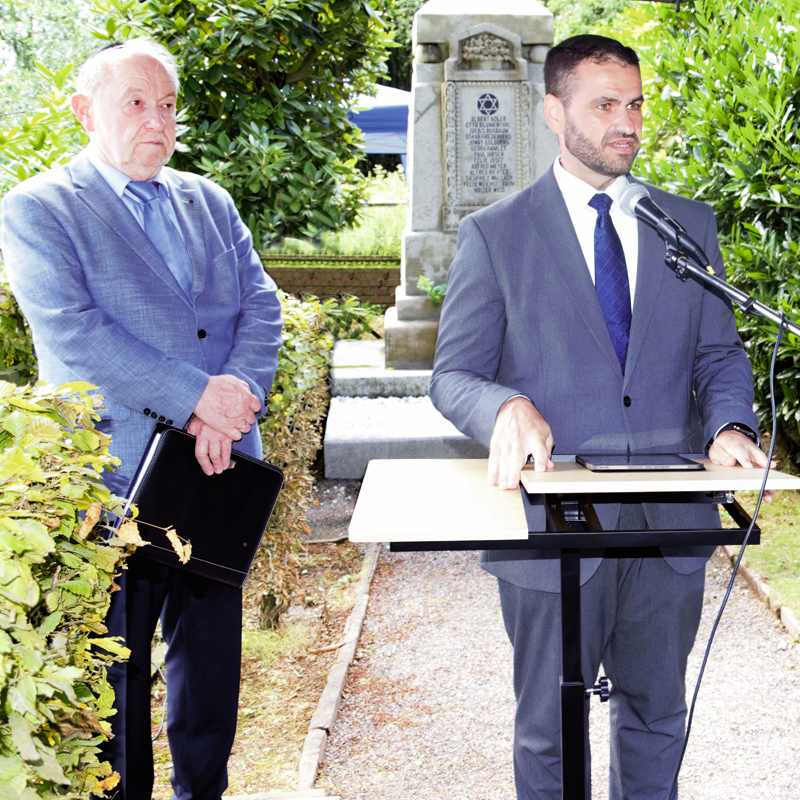 v.l.n.r.: Dr. Mark Gutkin, Vorsitzender der JKG Kreis Recklinghausen; Zsolt Balla, Militärbundesrabbiner